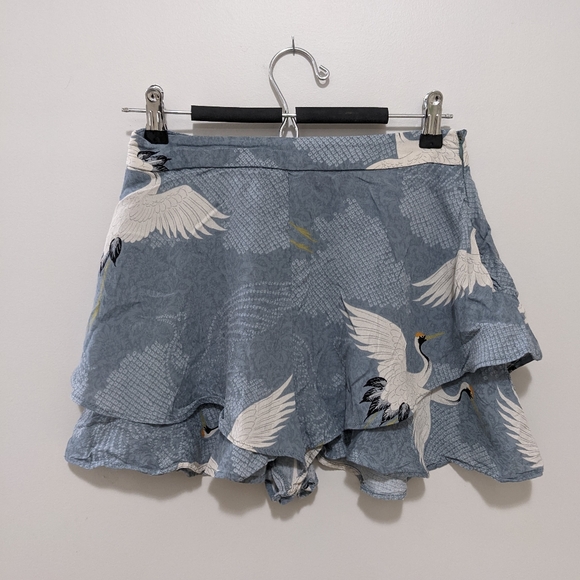 Zara Ruffle Crane Shorts - Picture 4 of 8